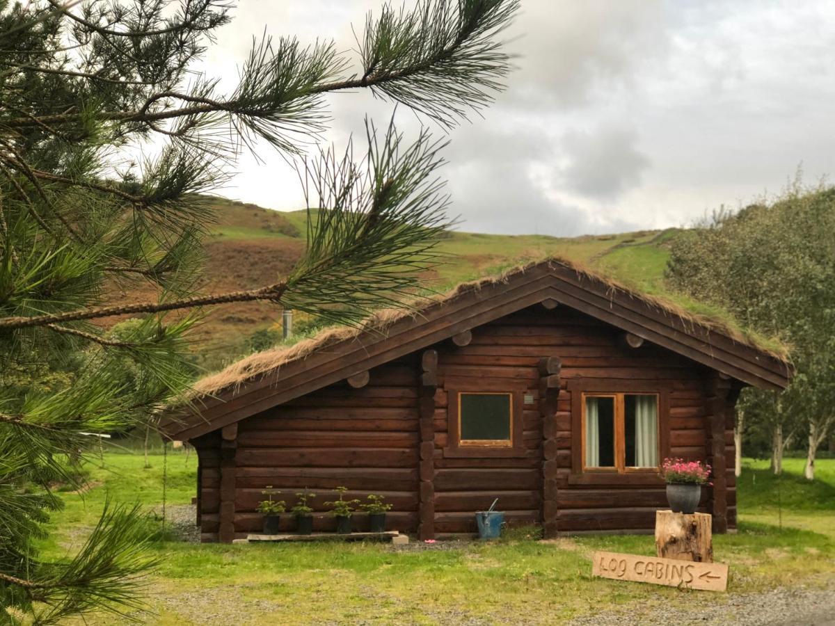 Log Home Village Ulverston Exteriör bild