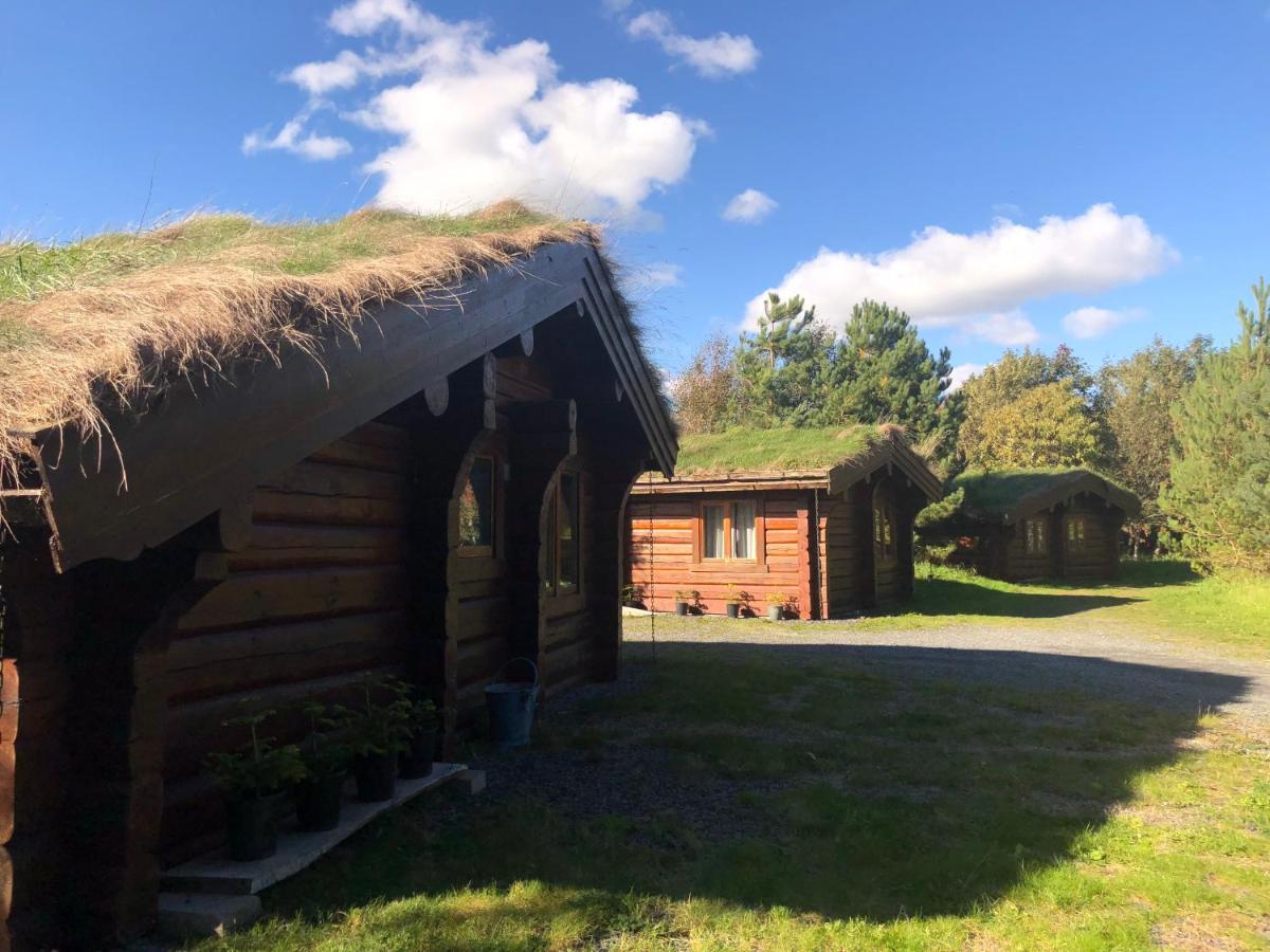 Log Home Village Ulverston Exteriör bild