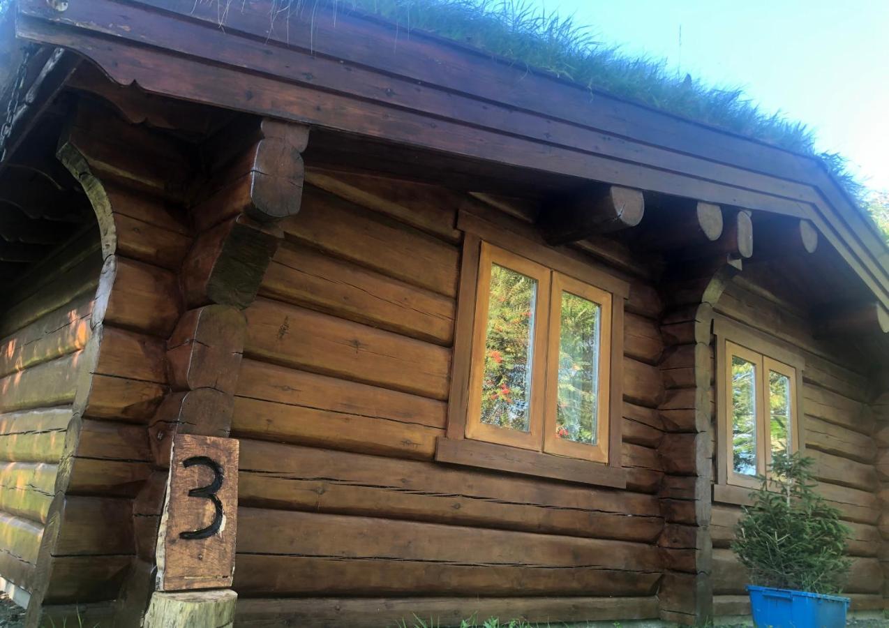 Log Home Village Ulverston Exteriör bild